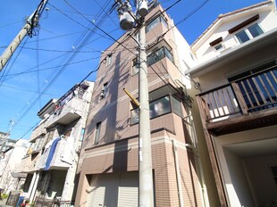 メゾンパシフィック三津屋の物件外観写真